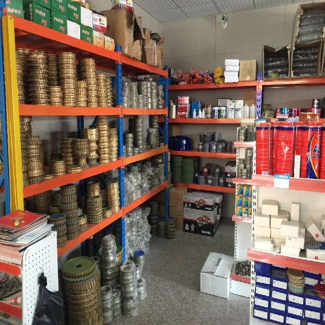 公司展厅、仓库一角--南京富利达 - 富利达 - 九正(中国建材第一网)