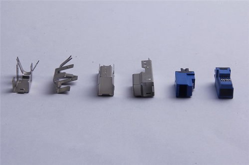 源鹏电子 专业制造手机弹片的五金厂家，多年经验成就卓越品质